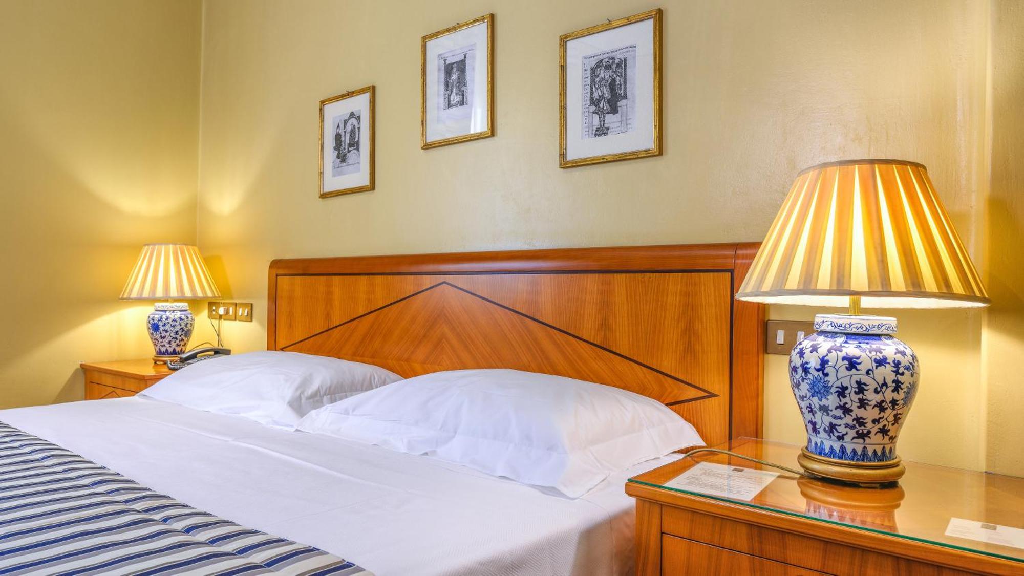 רג'ו אמיליה Albergo Reggio מראה חיצוני תמונה