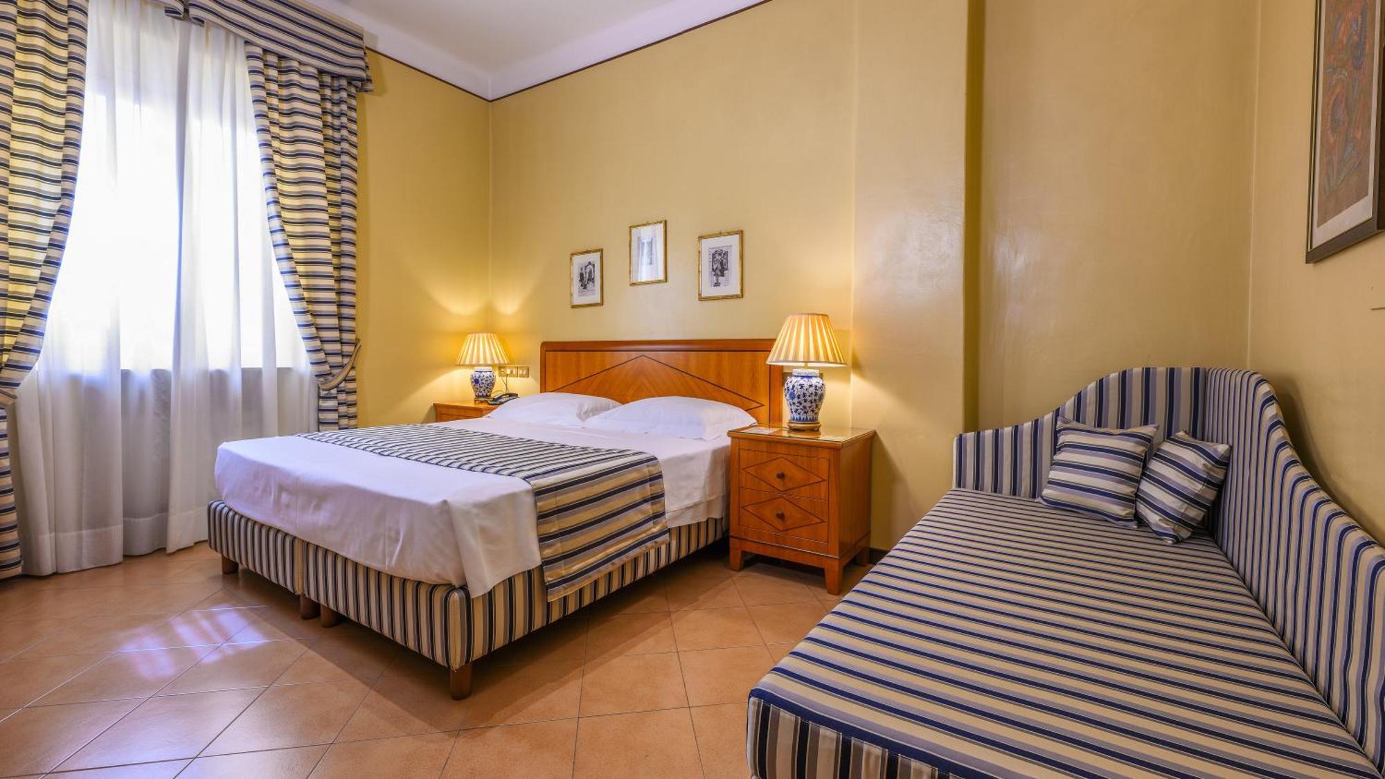 רג'ו אמיליה Albergo Reggio מראה חיצוני תמונה